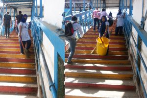 Report on Cleaning Drive at Faridabad Railway Station by Faculty of Computer Applications (FCA)