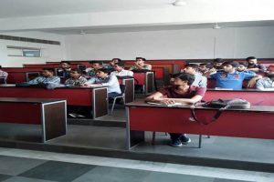 Department of Mechanical Engineering, MRU organizes Guest Lecture on Heat Load Estimation of a Building (1)