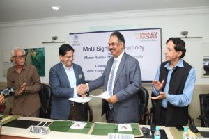 Manav Rachna Signed MoU with Chanakya IAS Academy for Center of Excellence for IAS Coaching (6)