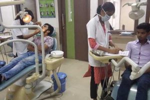Dental-Screening-of-BBA-students2