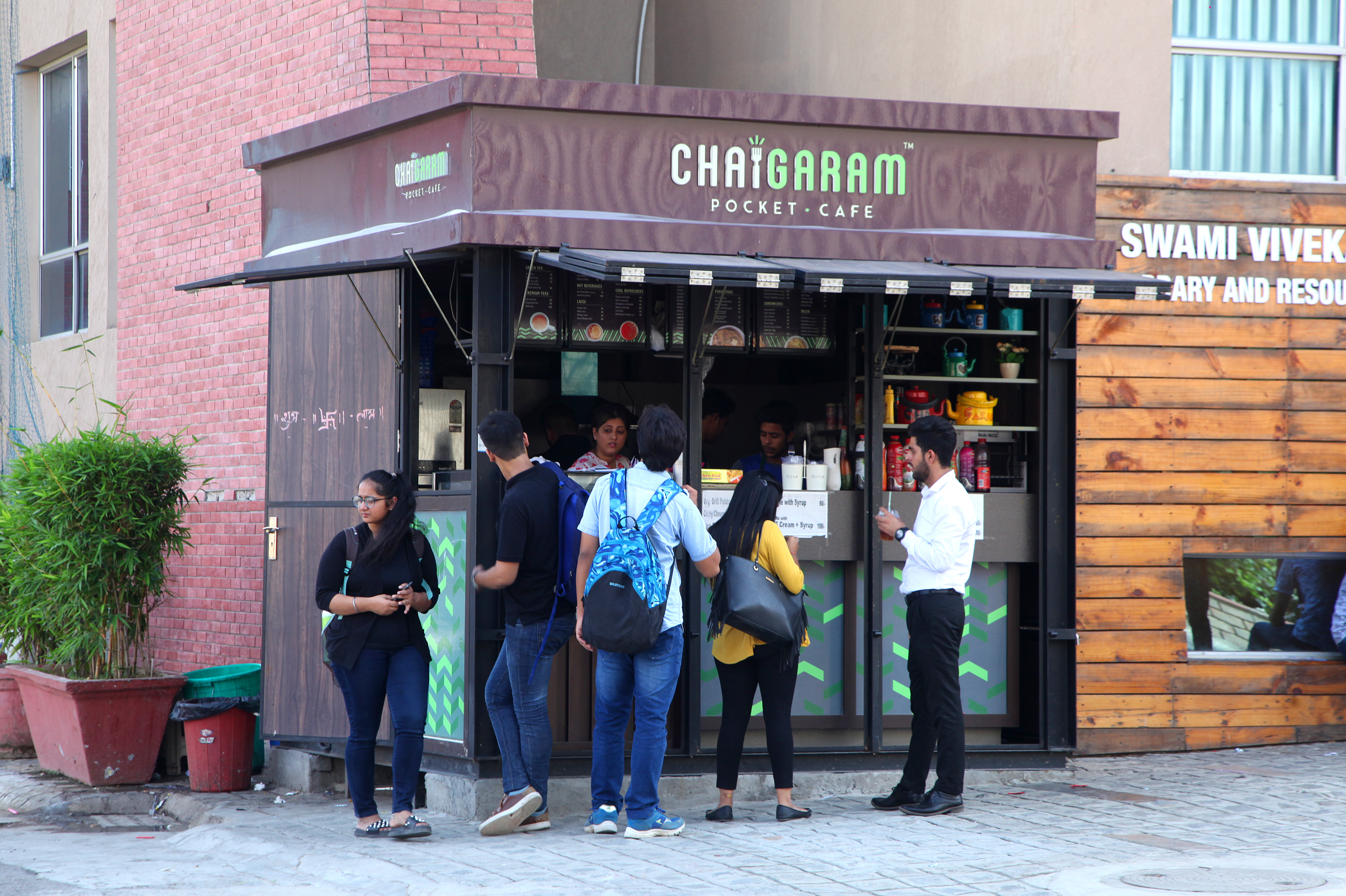 <center>    Chai Garam- The Pocket Café: Offering Freshly Brewed Handmade Chai