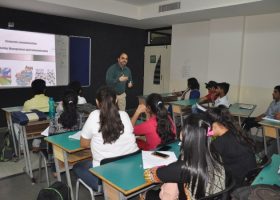 Guest lecture on 'Stakeholder Management and Communication' (3)